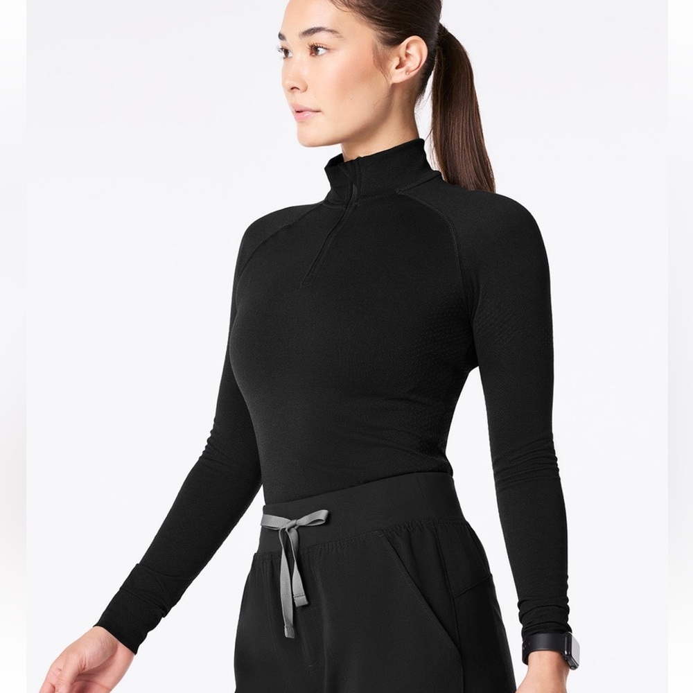Figs Salta Seamless ¼ Zip Longsleeve Pullover - XXS - BLACK